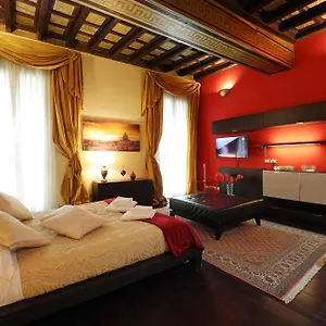 Nsm 71viadelcorso Con Terrazzo Rome